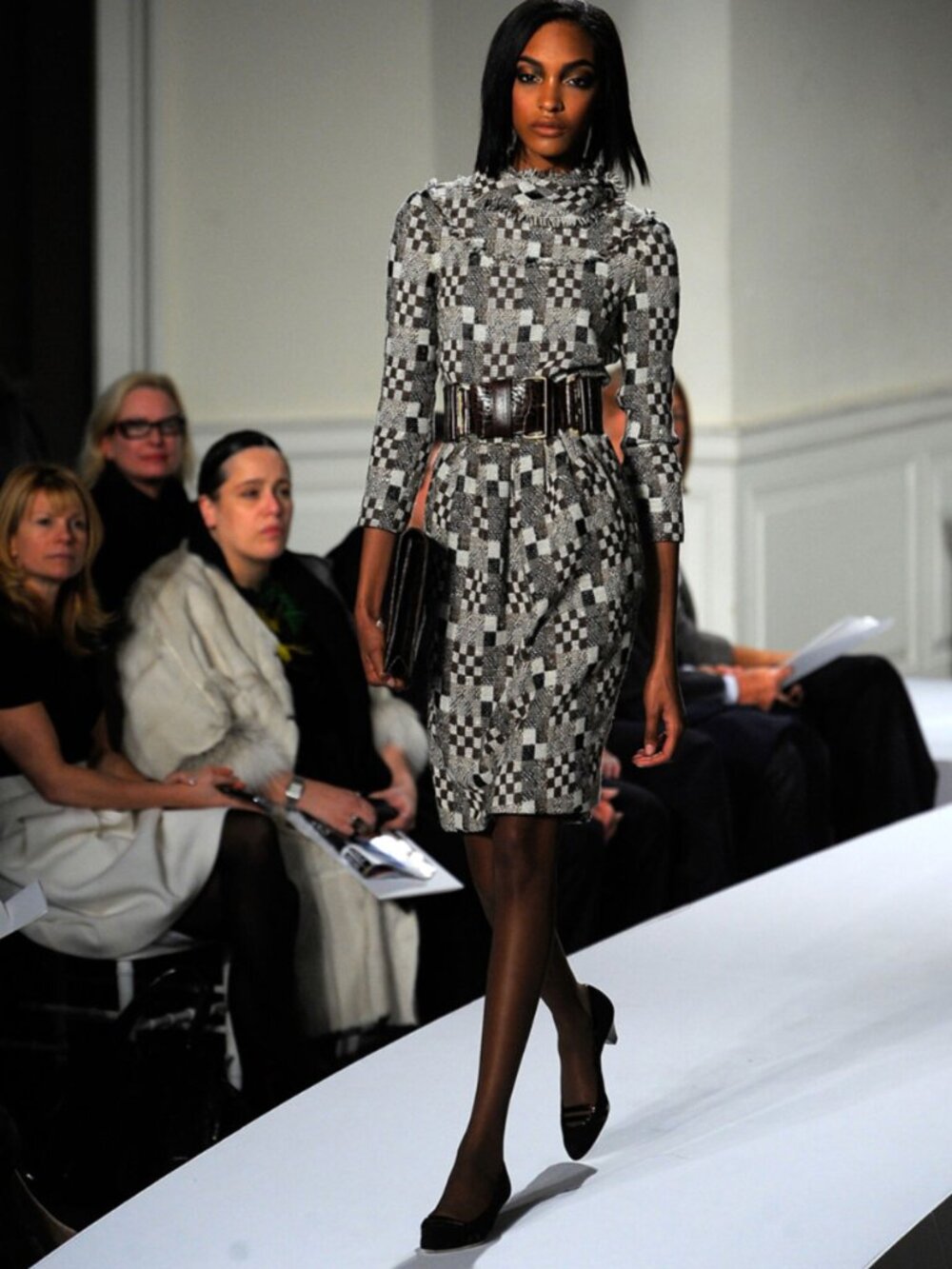 Oscar De La renta Fall 2008 Brown Cream Multi Tweed Tie Collar Dress size 4